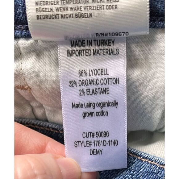 Citizens of Humanity COH Demy Cropped Flare Gleams Stud Embellished Jeans, 24 - Picture 9 of 16